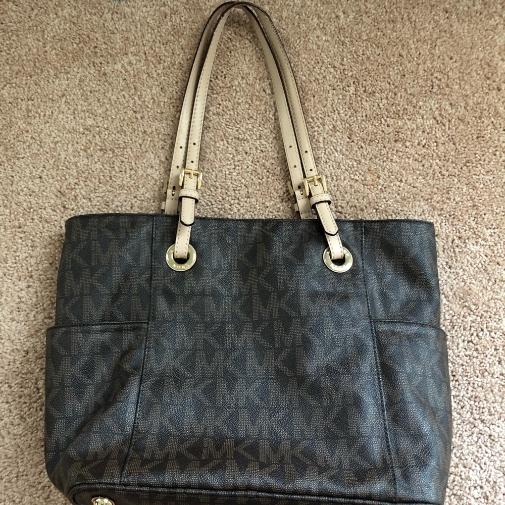Michael Kors bag